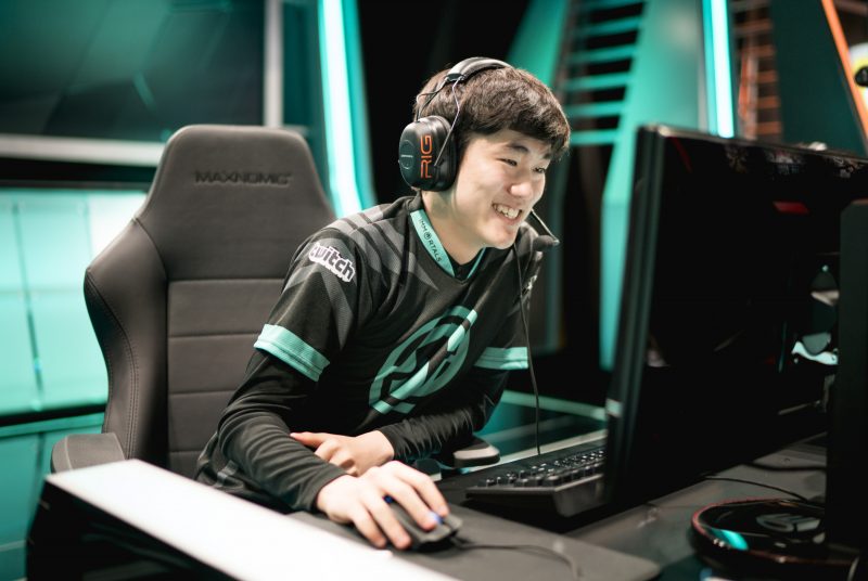 Foto de Pobelter, quando representava a Immortals.