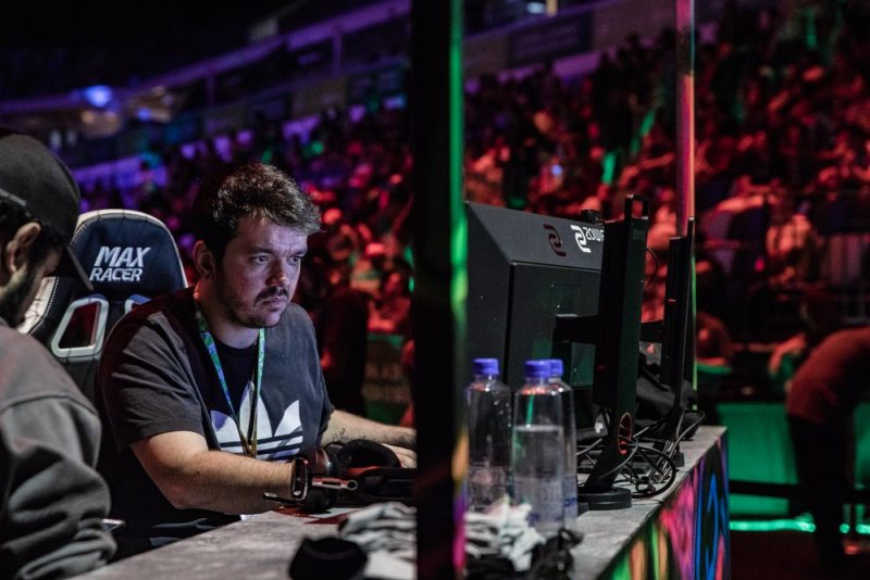 Gaules foi o segundo streamer mais assistido na Twitch em todo o mundo no mês de fevereiro