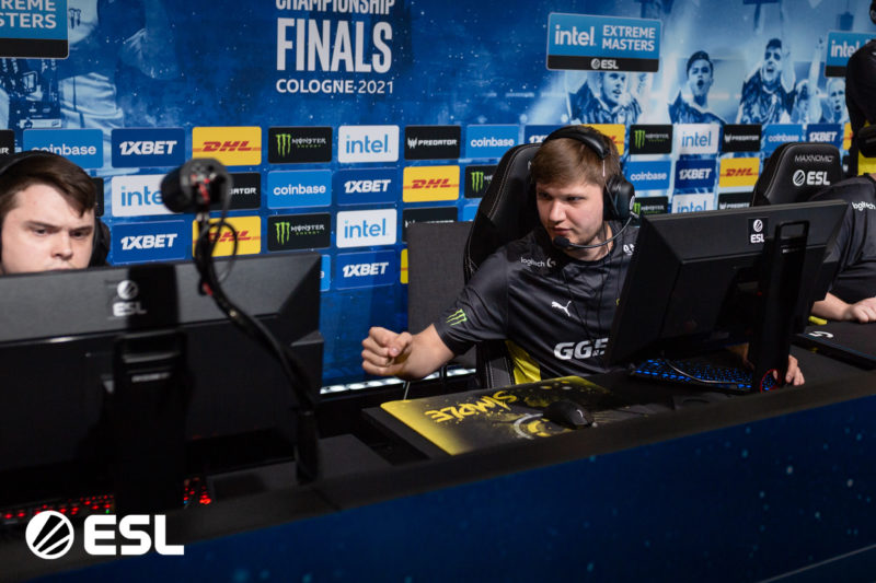Foto de s1mple, jogador da NaVi
