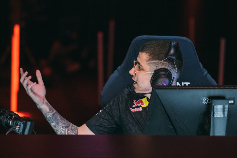 xand, da FURIA, no Last Chance Qualifier