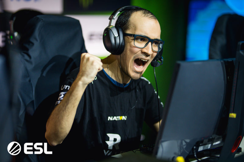 taco em partida com a 00 nation