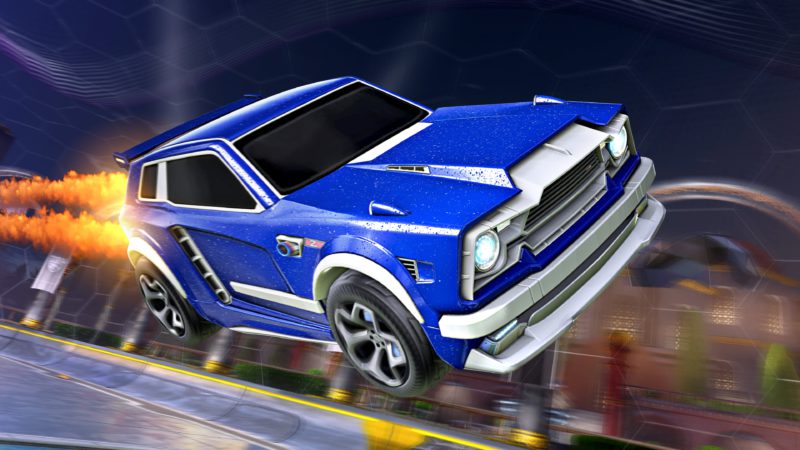 O Fennec em Branco Titânio é um dos itens de aniversário do Rocket League