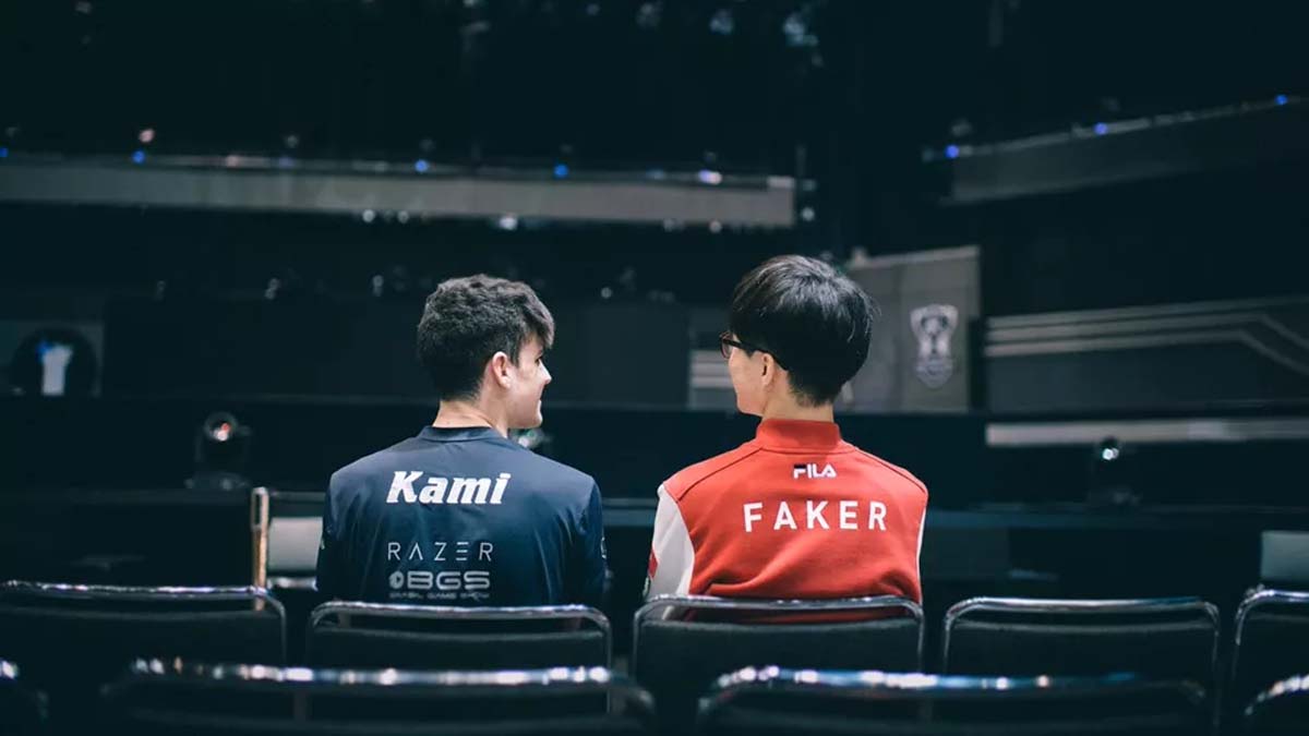 Imagem dos jogadores Kami e Faker 