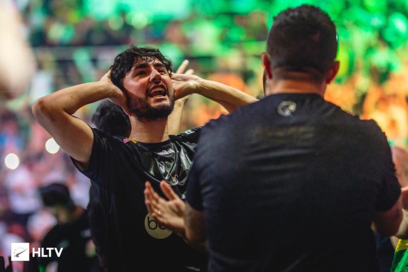 saffee após vitória da furia sobre a navi na iem rio major