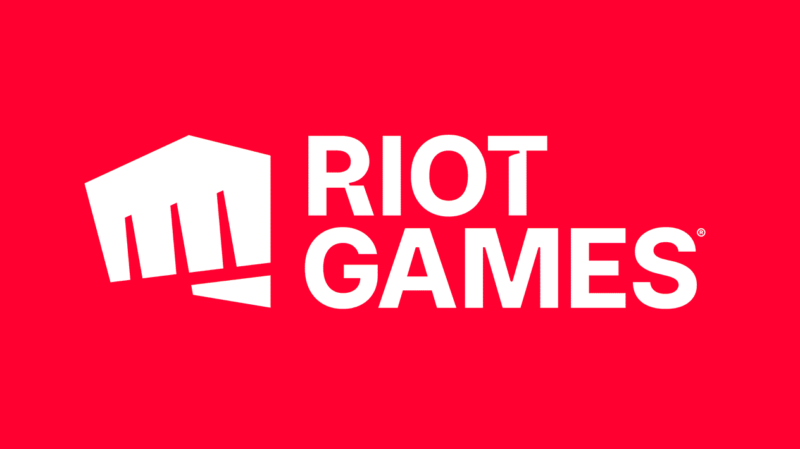 logo da riot games em branco em um fundo vermelho