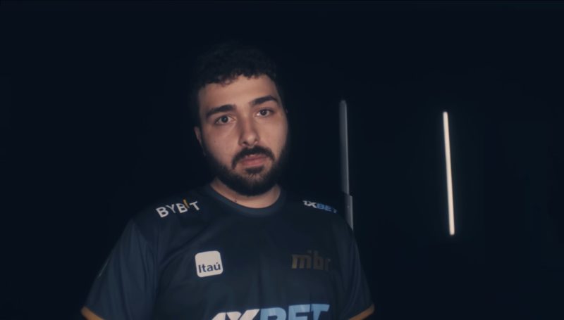 tacitus em video de apresentação do elenco do mibr