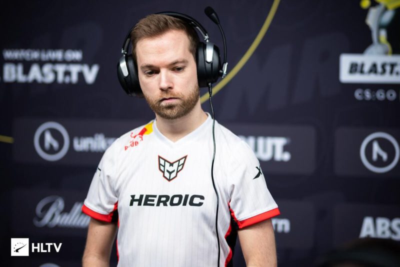 xizt durante o rmr europeu com a heroic
