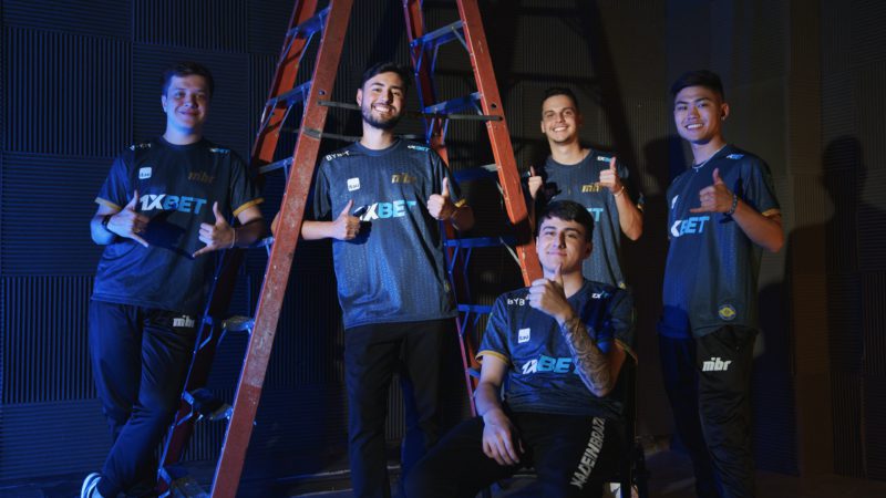 Imagem do time de CS:GO do MIBR com Saffee e Drop