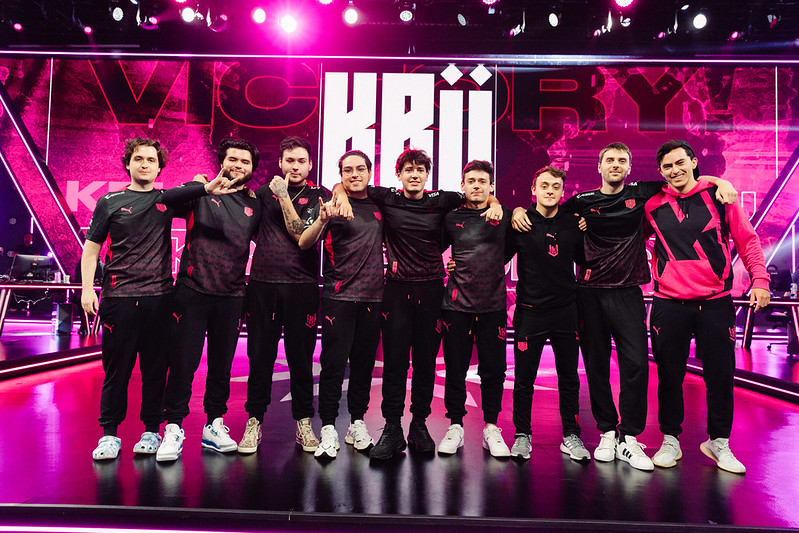 Imagem da KRÜ Esports no LCQ