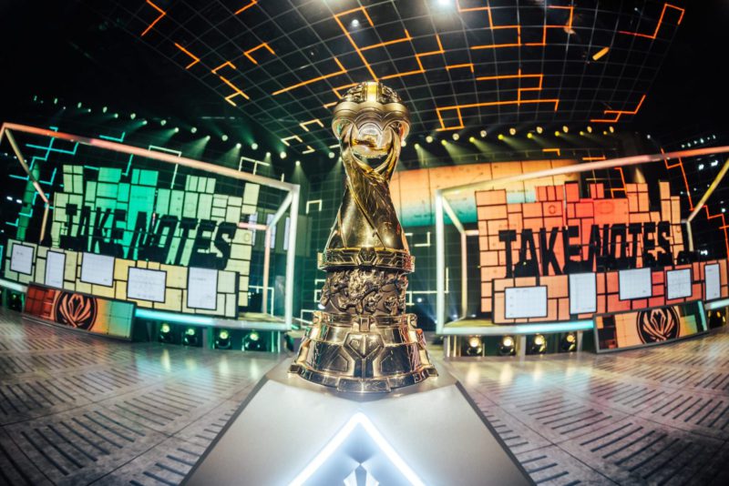 Imagem do troféu do MSI, que pode aconmtecer na China em 2024