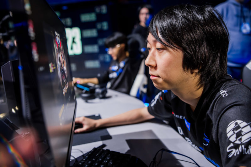 Yutapon, ADC da DFM no Worlds 2023