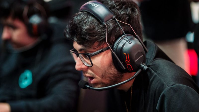 Na foto Trigo, ADC da All Knights, que venceu na LLA 2024