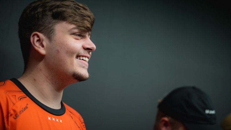 Na foto, Hauz da KaBuM