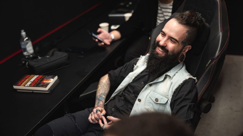 Na foto, o Positional Coach da Liberty 2024, BeellzY