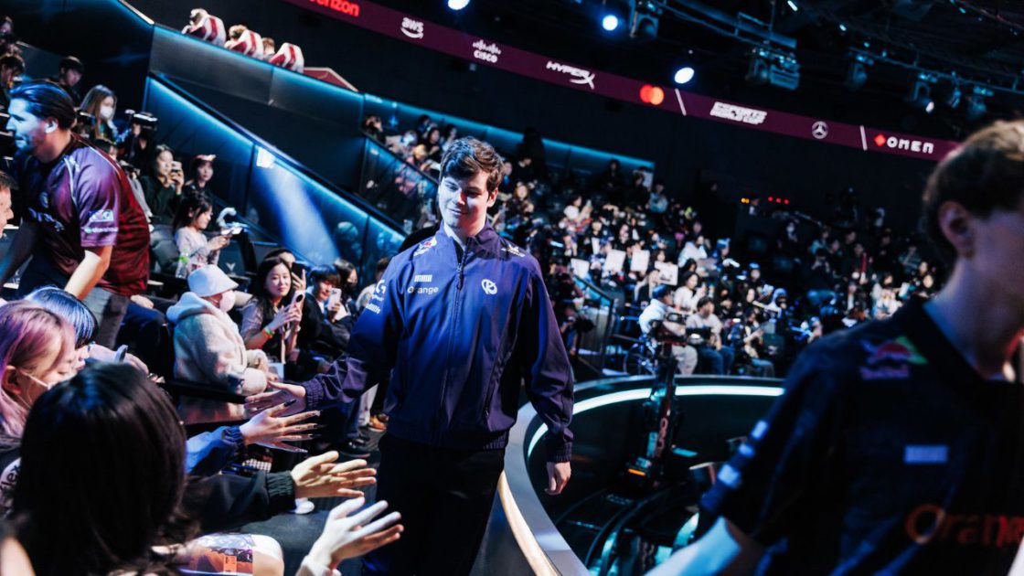 Na foto, a imagem do Targamas, suporte da Karmine Corp