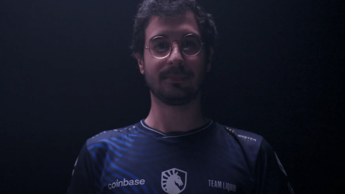 Foto do anúncio do Revolta na Team Liquid.