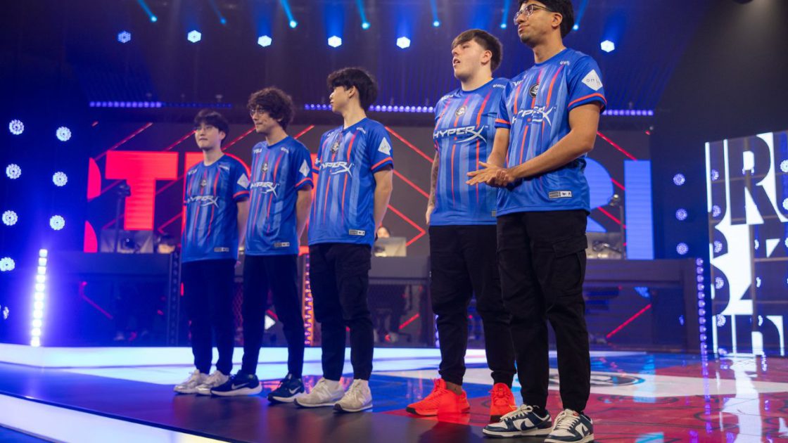 Na foto, a equipe da Isurus Estral na LTA 2025