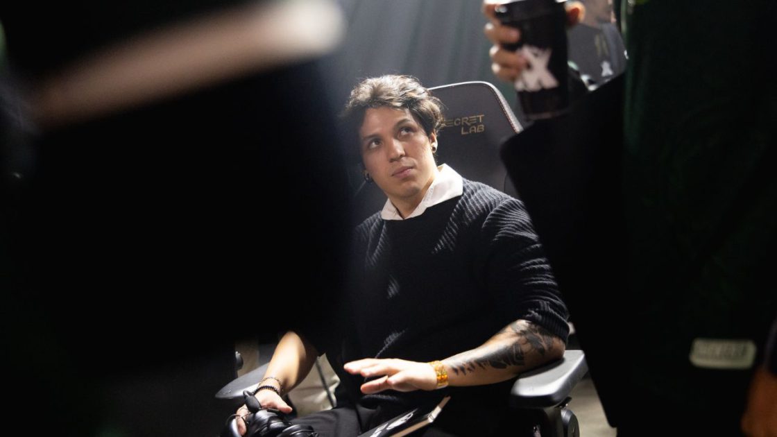 Na foto, o head-coach da LOUD, Sephis