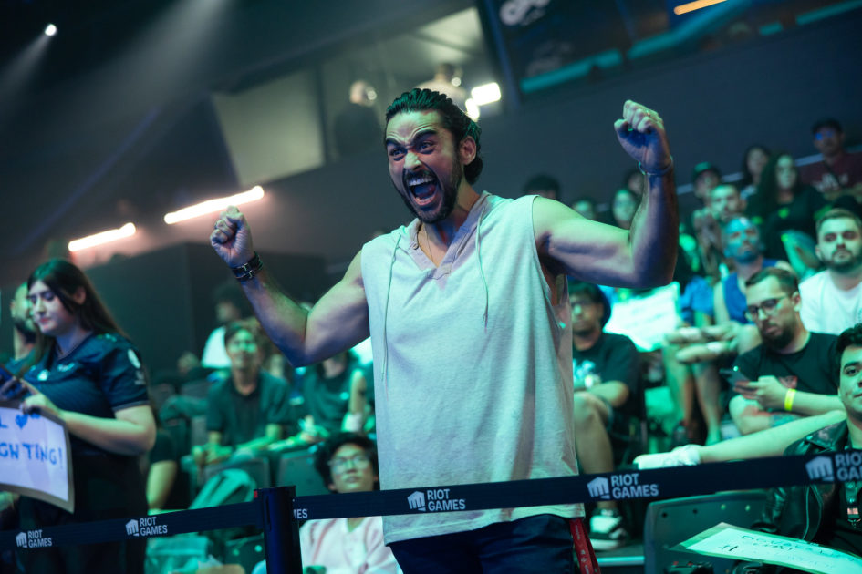 Foto de Schaeppi na torcida da LTA Sul 2025.