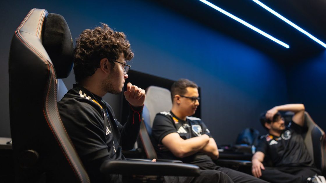 Na foto, o Tutsz, mid-laner da FURIA no CBLOL 2024