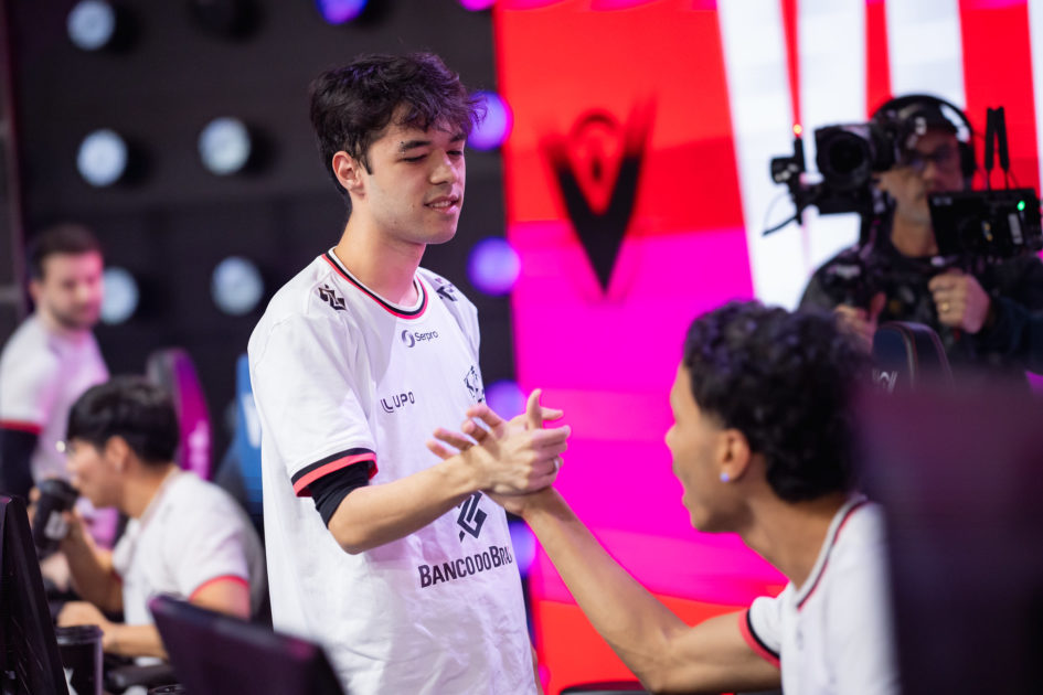 Foto de Fuu, mid laner do Fluxo W7M.