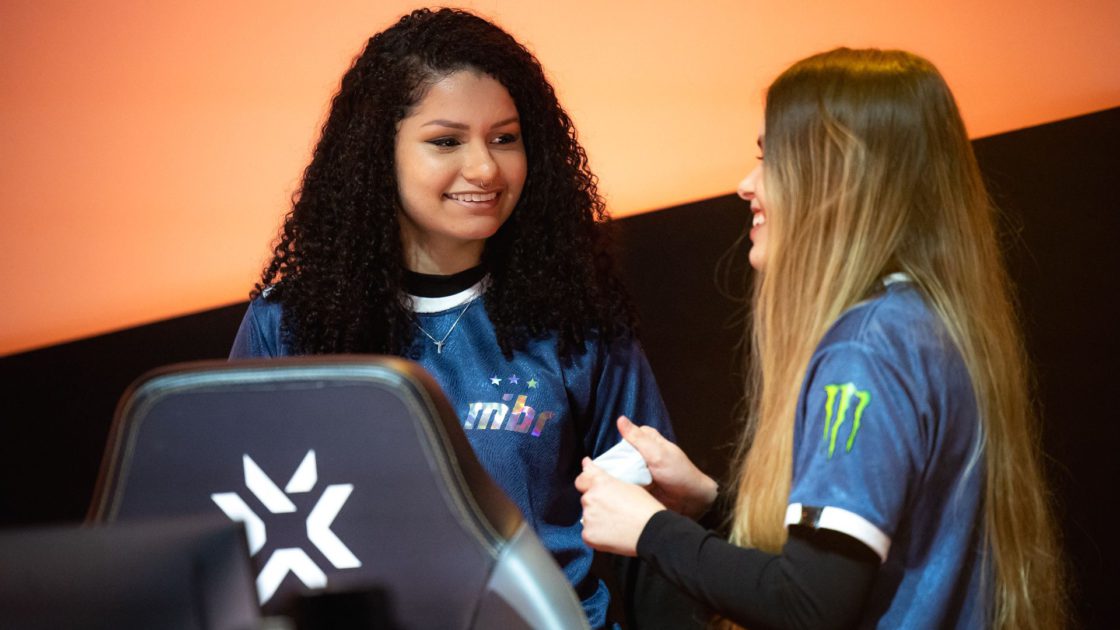 Imagem da jogadora jubs do MIBR