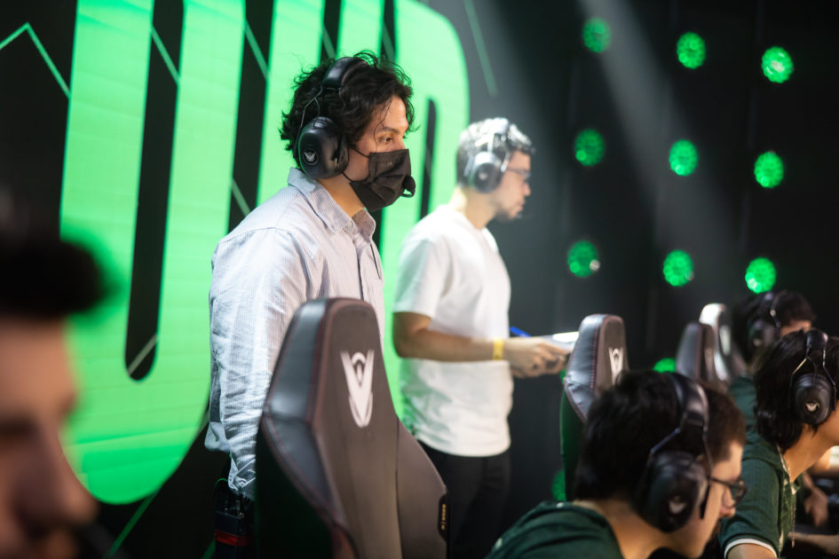 Foto de Sephis representando a LOUD.