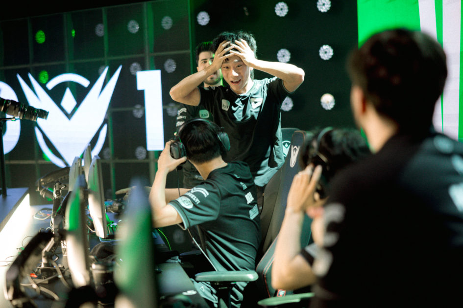 Foto de LOUD Gryffinn surpreso.