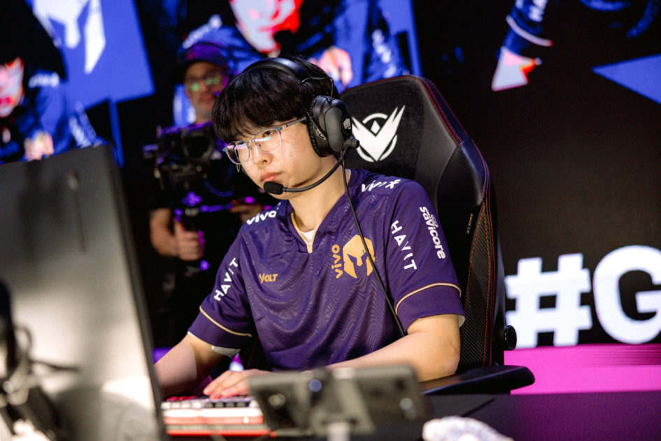 Foto de Mireu, mid laner da VKS.