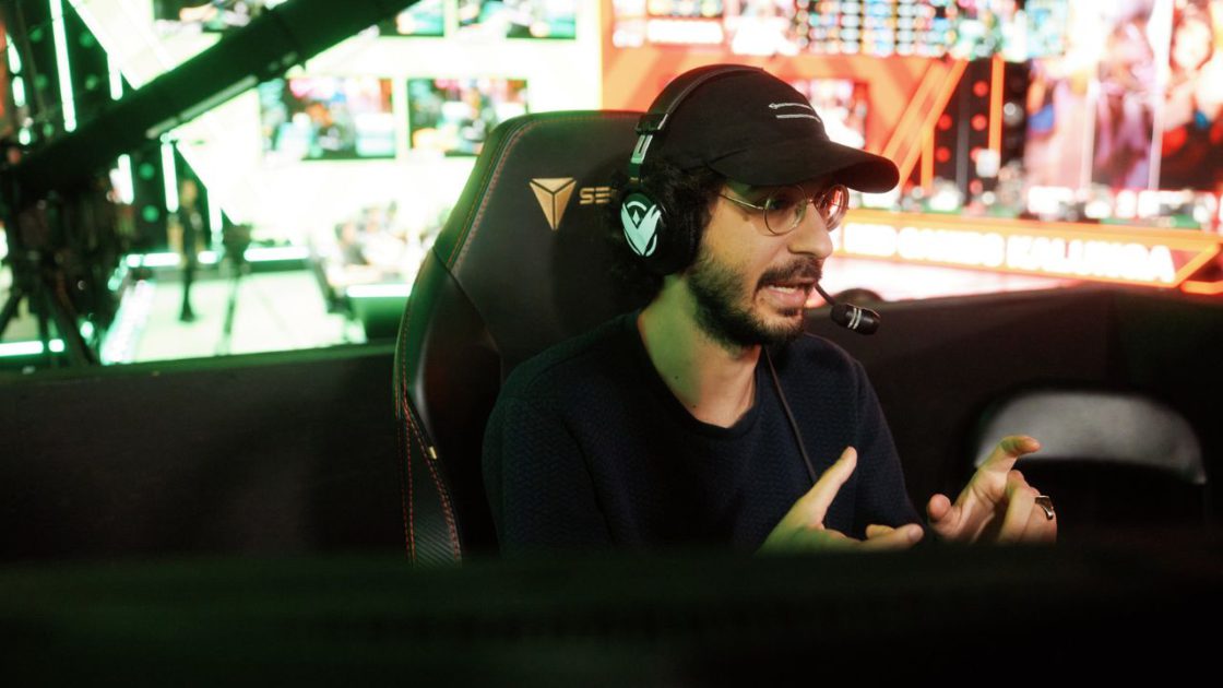 Foto do Revolta streamando da arena da LTA Norte 2025