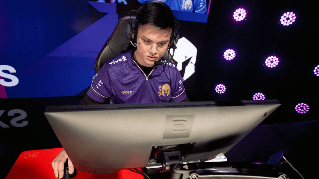 Foto da scamber jogando pela VKS.