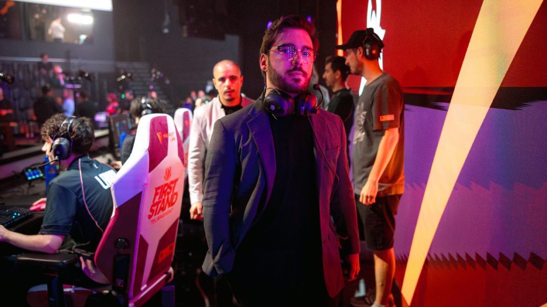 Foto de Rodrigo representando a G2.