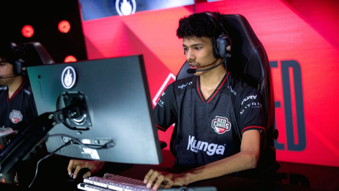 Na foto,  STEPZ, Jungler da RED Canids no CBLOL 2026 1º split