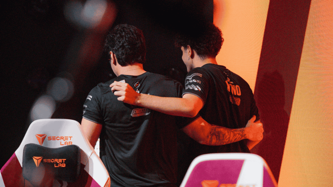 Foto de Xyno e Envy na LOUD no First Stand 2026.