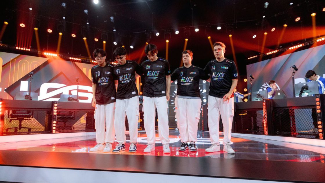 Na foto, a equipe da LOS no CBLOL 2026