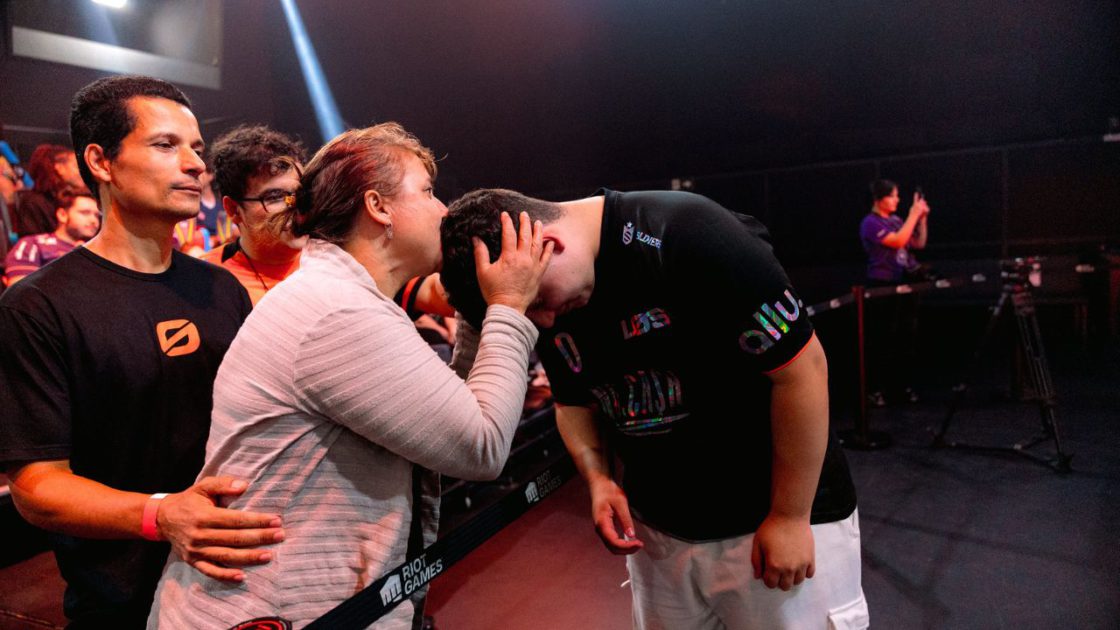 Foto de Duduhh representando a LOS no CBLOL 2026.