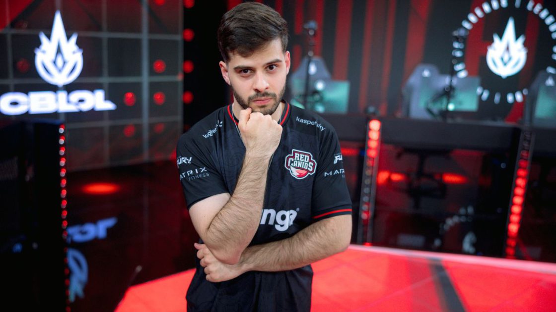 Na foto, Morttheus, ADC da RED Canids no CBLOL 2026 1º split
