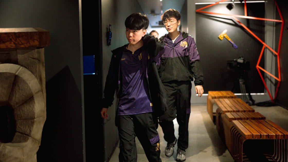 Foto de Wizer e Kaiwing, respectivamente top e suport da Vivo Keyd Stars no CBLOL 2026 1º split