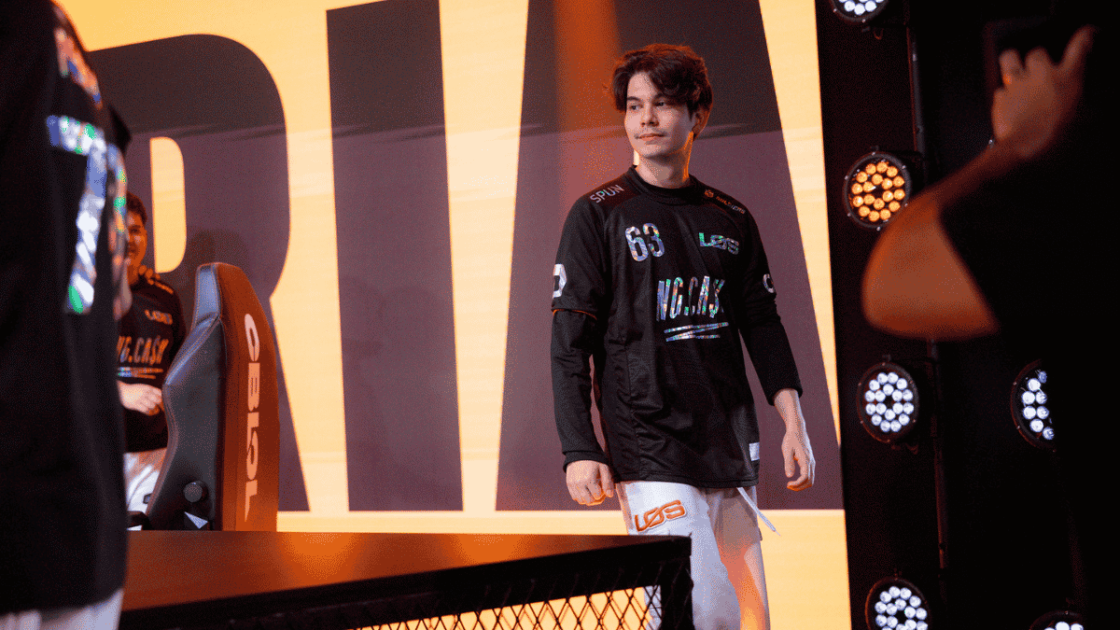Foto de Curse, jungler da LOS.