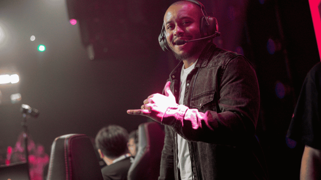 Foto de Samyy, head coach do Fluxo W7M.