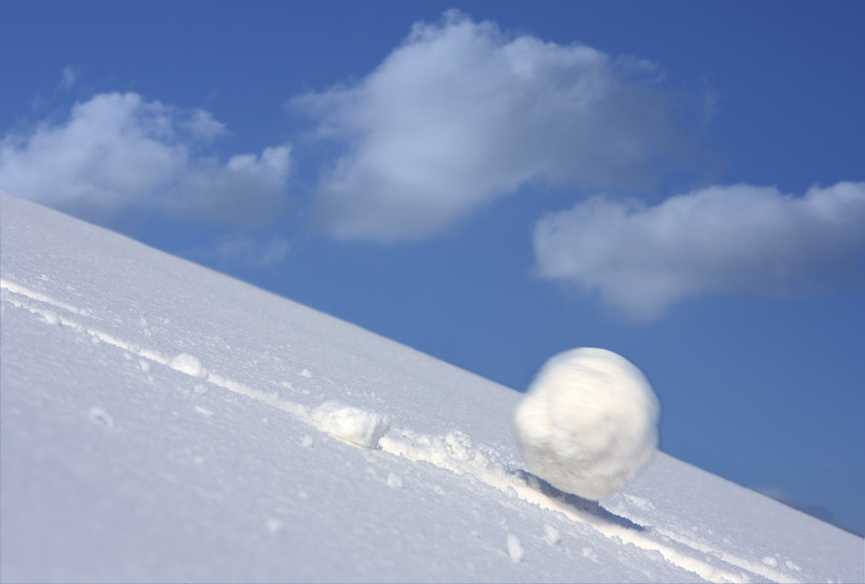 SOLOQ #6 – SNOWBALL!