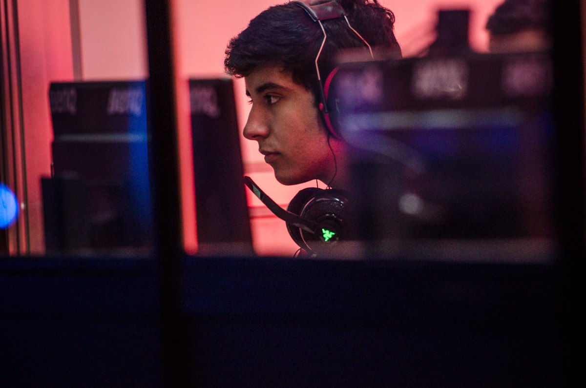 Element é o Novo Top da KaBuM Black