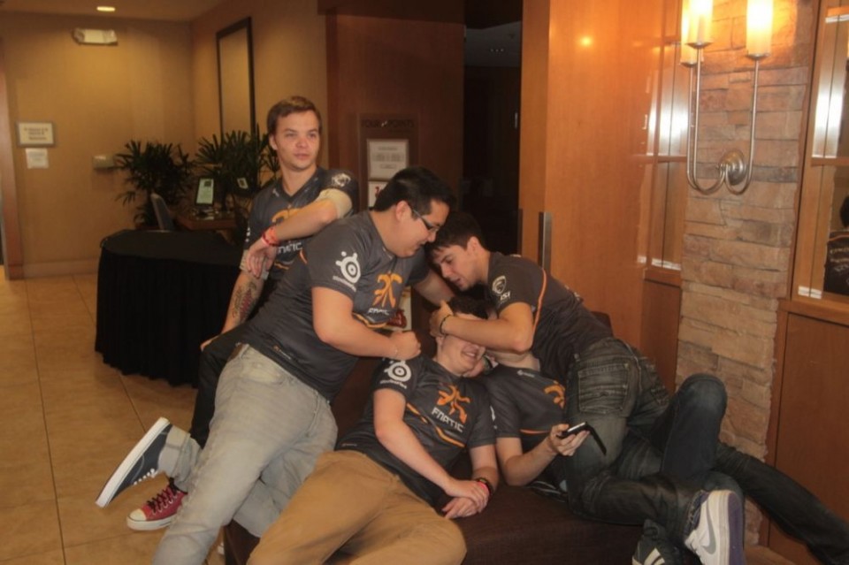 Cyanide Roubando o Baron contra a OMG