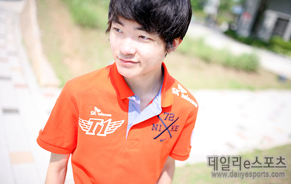 Faker jogando de Lee Sin Mid na SoloQ Coreana