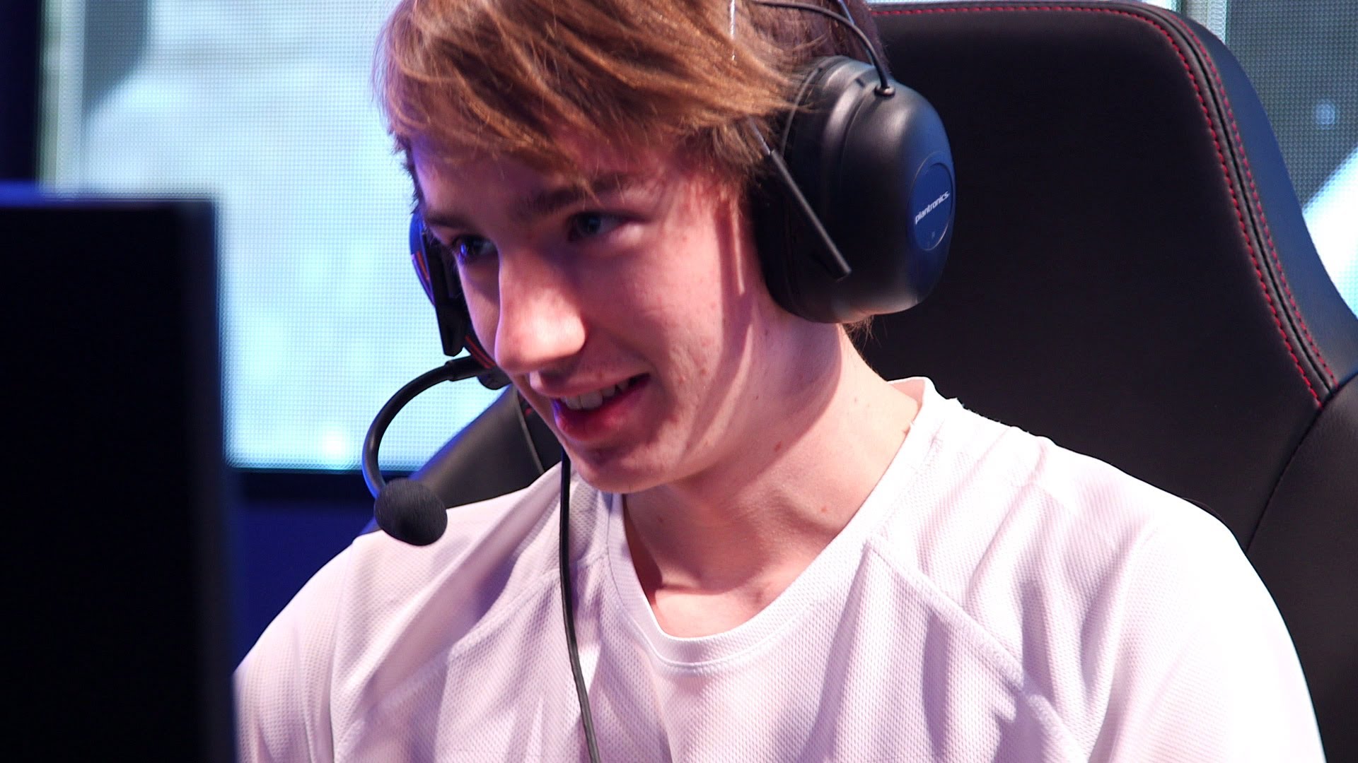 Impaler realiza uma incrível Outplay em Bjergsen em seu primeiro dia no Server NA