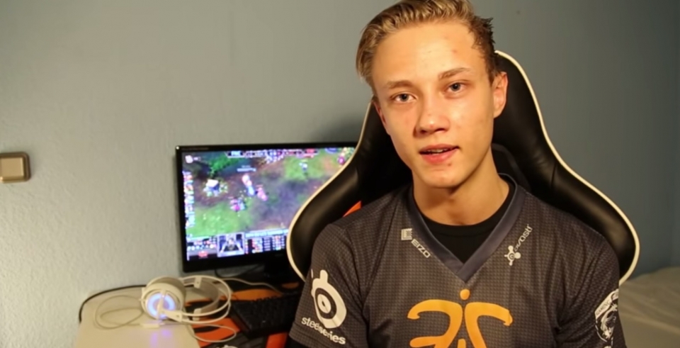A sede de vitória: Alliance Rekkles Confirmado