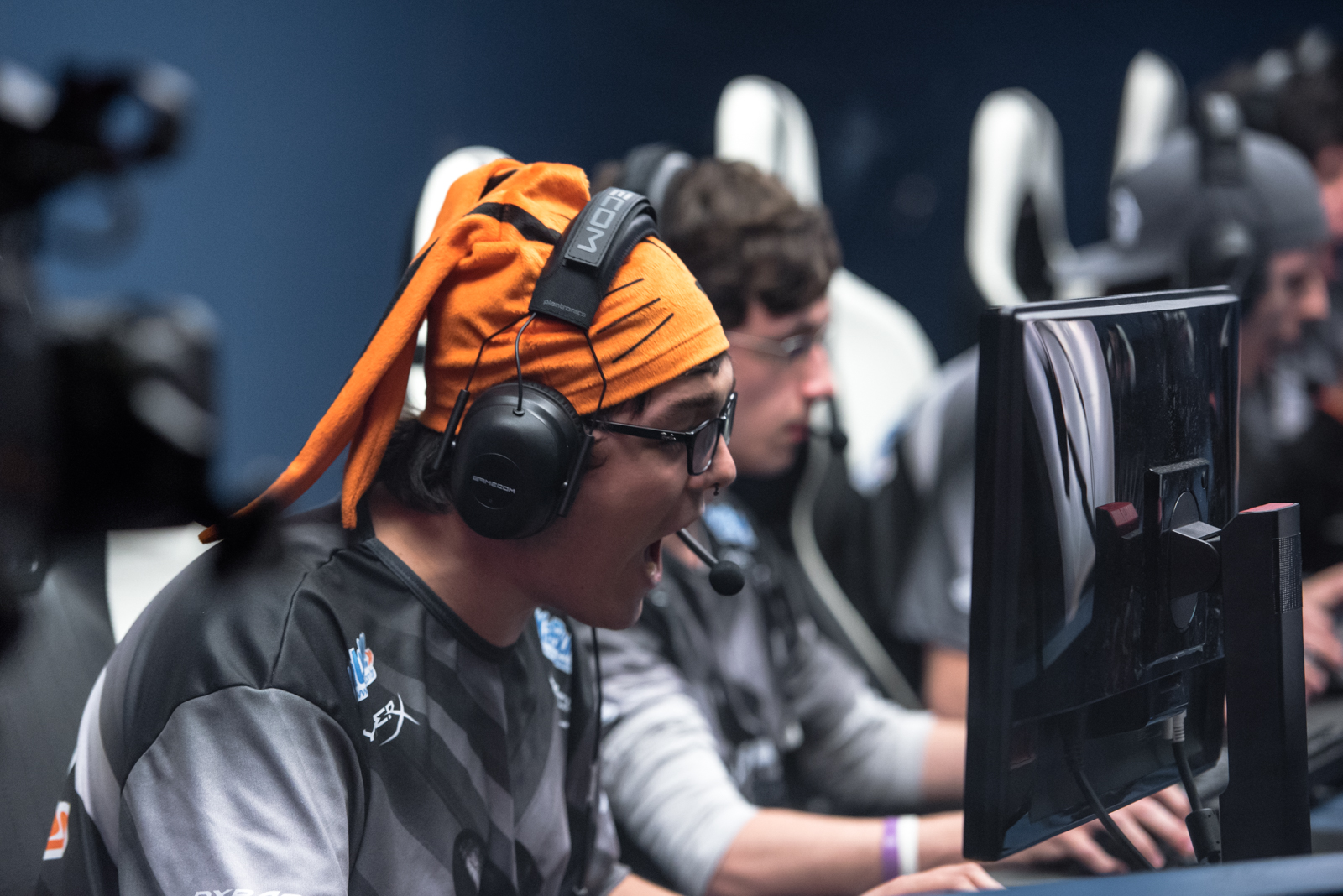 Com virada histórica KaBuM Black se garante no CBLOL Contra a Jayob