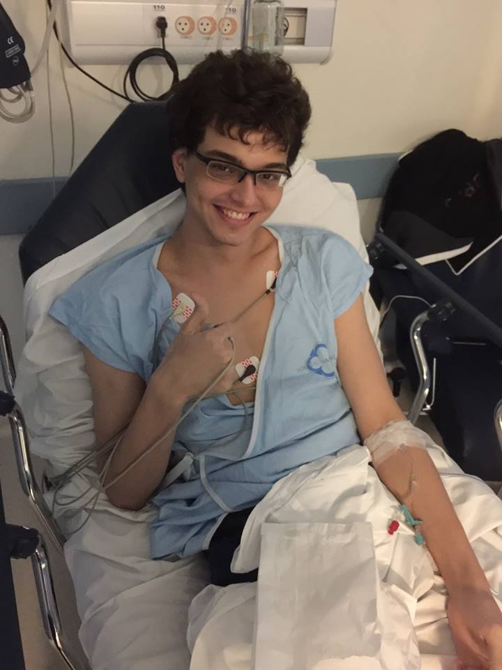 Mylon tem Colapso Pulmonar e envia Mensagem para os Fãs