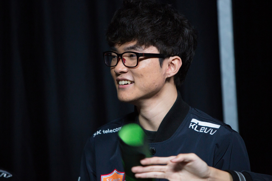 Faker realiza belíssimo Pentakill na soloQ NA