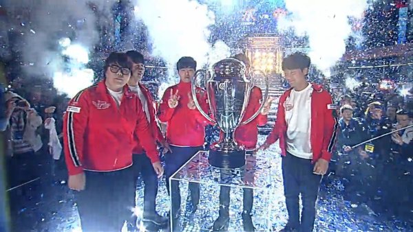 SKT vence a Fnatic por 3-0 e é Campeã da IEM 2016